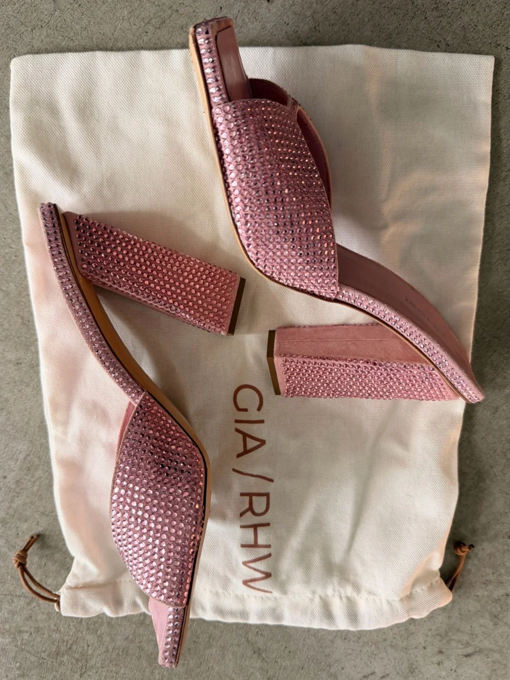 Gia Borghini gorgeous light